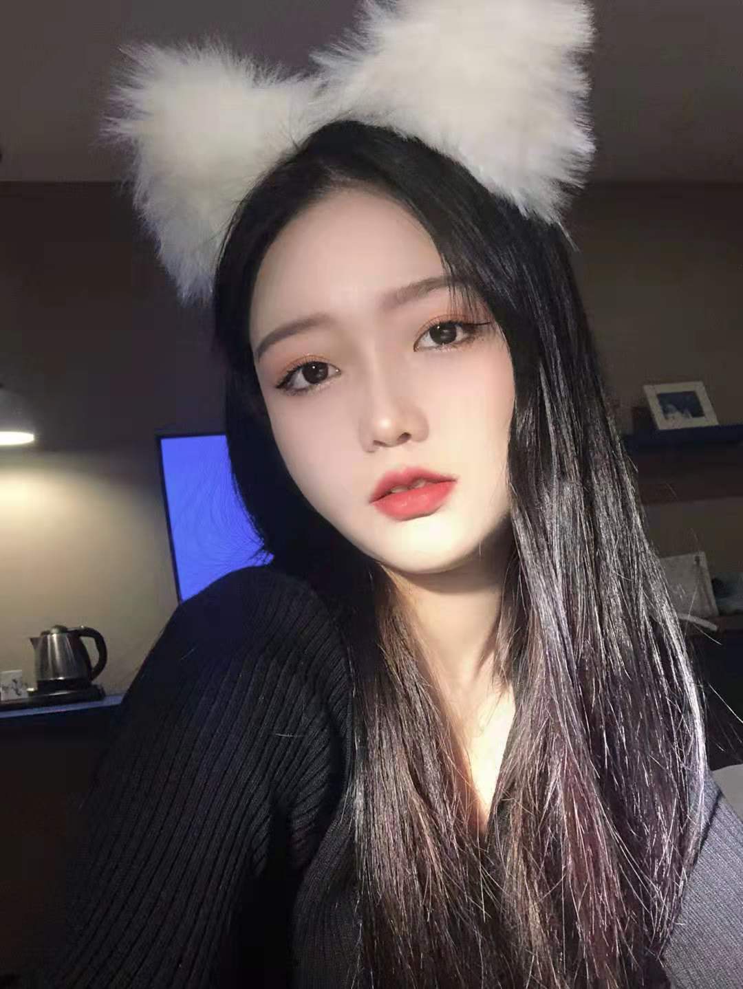 东四环双飞大奶妹微信（MM668098MM）